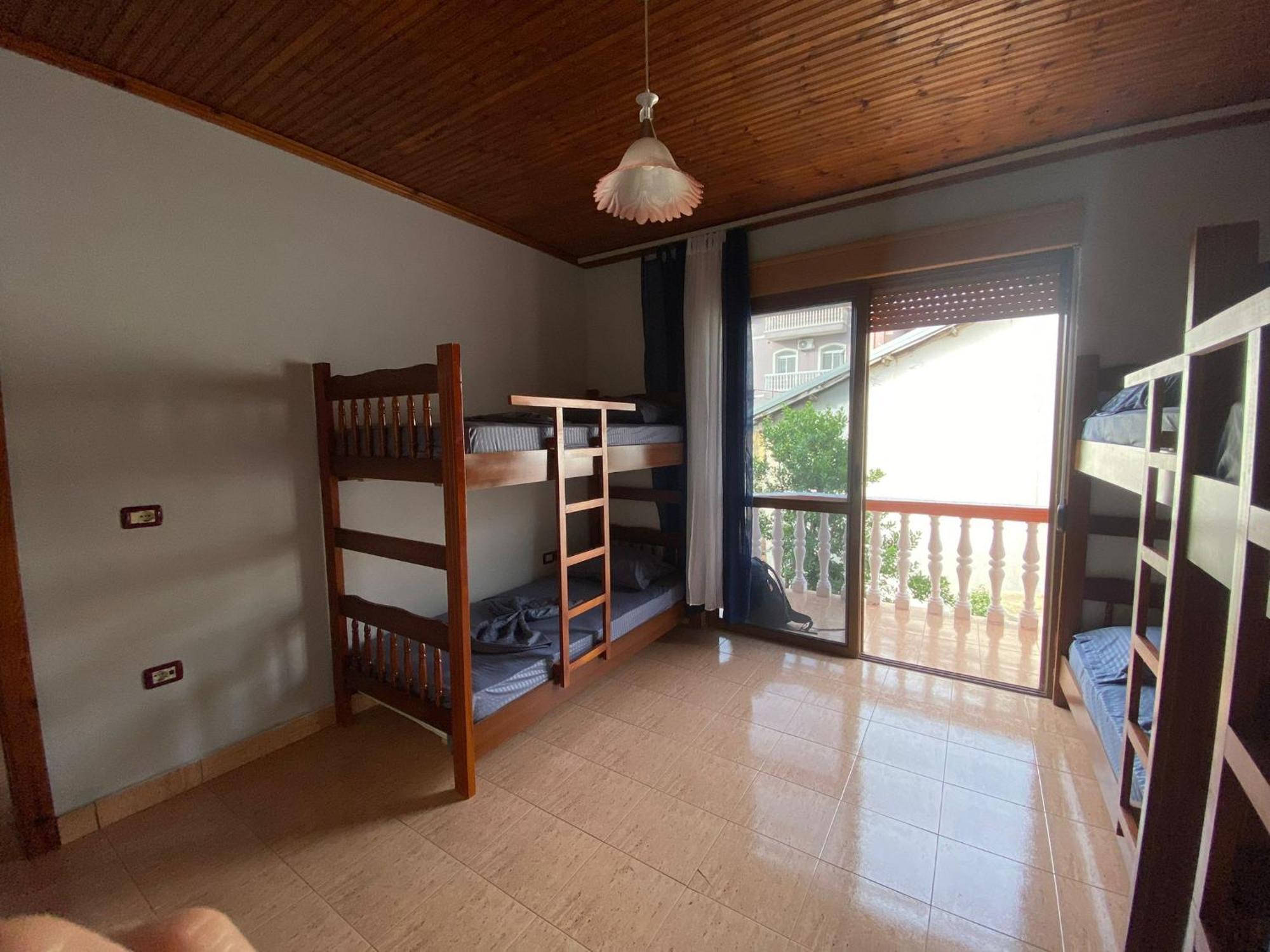 Gather Inn Guest House Shkodër 外观 照片