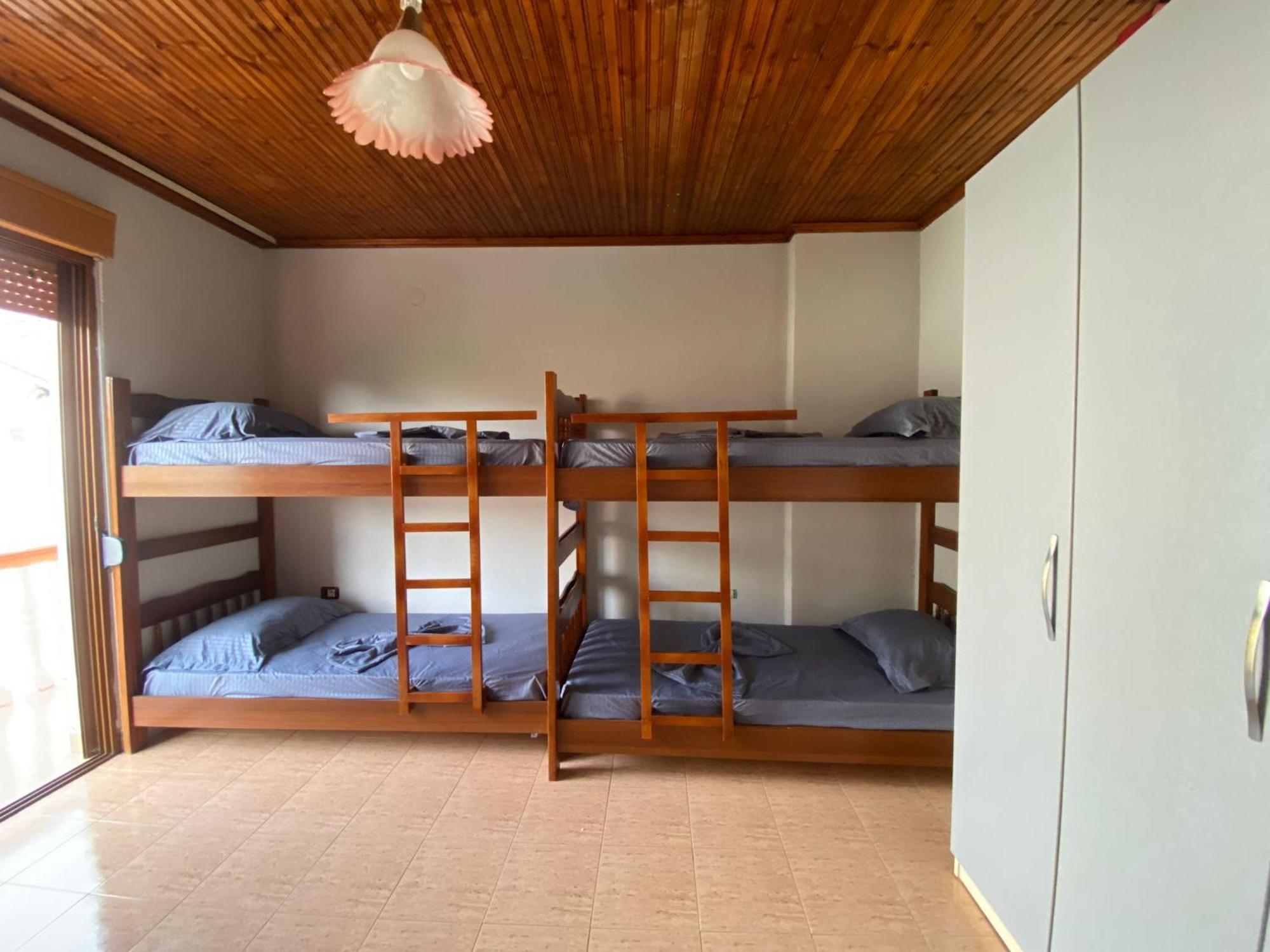 Gather Inn Guest House Shkodër 外观 照片